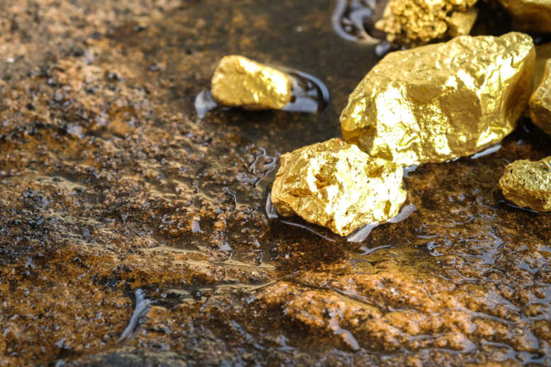 چرا قیمت طلا کاهش یافته است؟