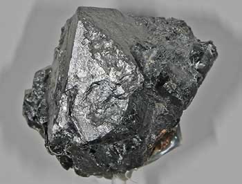 2020 سالی سخت برای معدنکاران کرومیت درایران و جهان بود