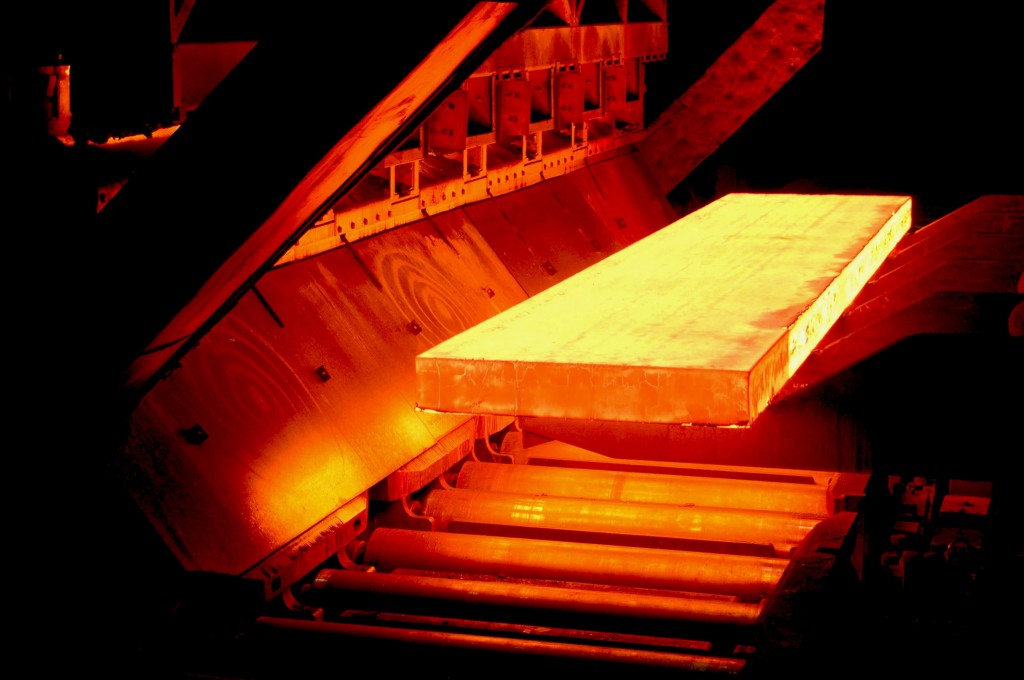 رکورد ۵۰۰ دلاری برای شمش فولاد چین