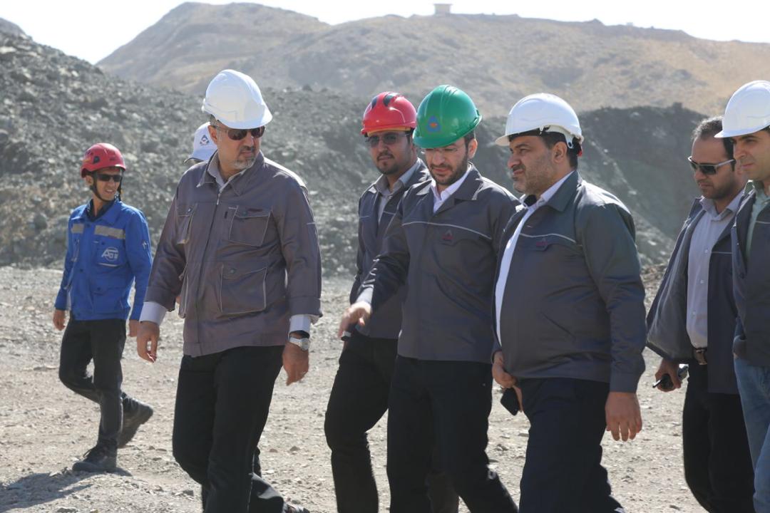 بازدید مدیرعامل شرکت فولاد خوزستان از شرکت صنعتی و معدنی توسعه فراگیر سناباد