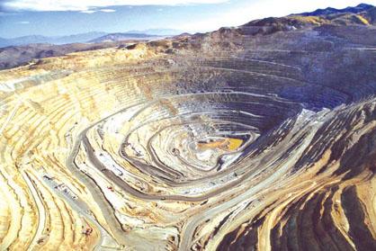 فعال شدن ۴ معدن با ذخیره ۴۰۰ هزار تن در جنوب کرمان