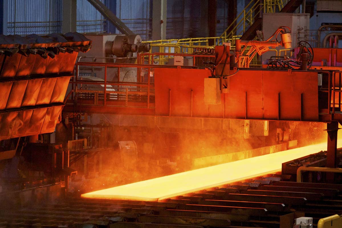 کاهش جهانی تولید محصولات فولادی